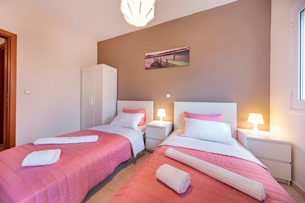 אלמירידה Omega Comfy Apartments Almyrida מראה חיצוני תמונה